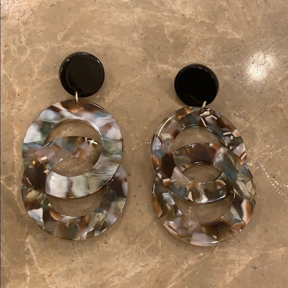 Hanging tortoise shell earrings
